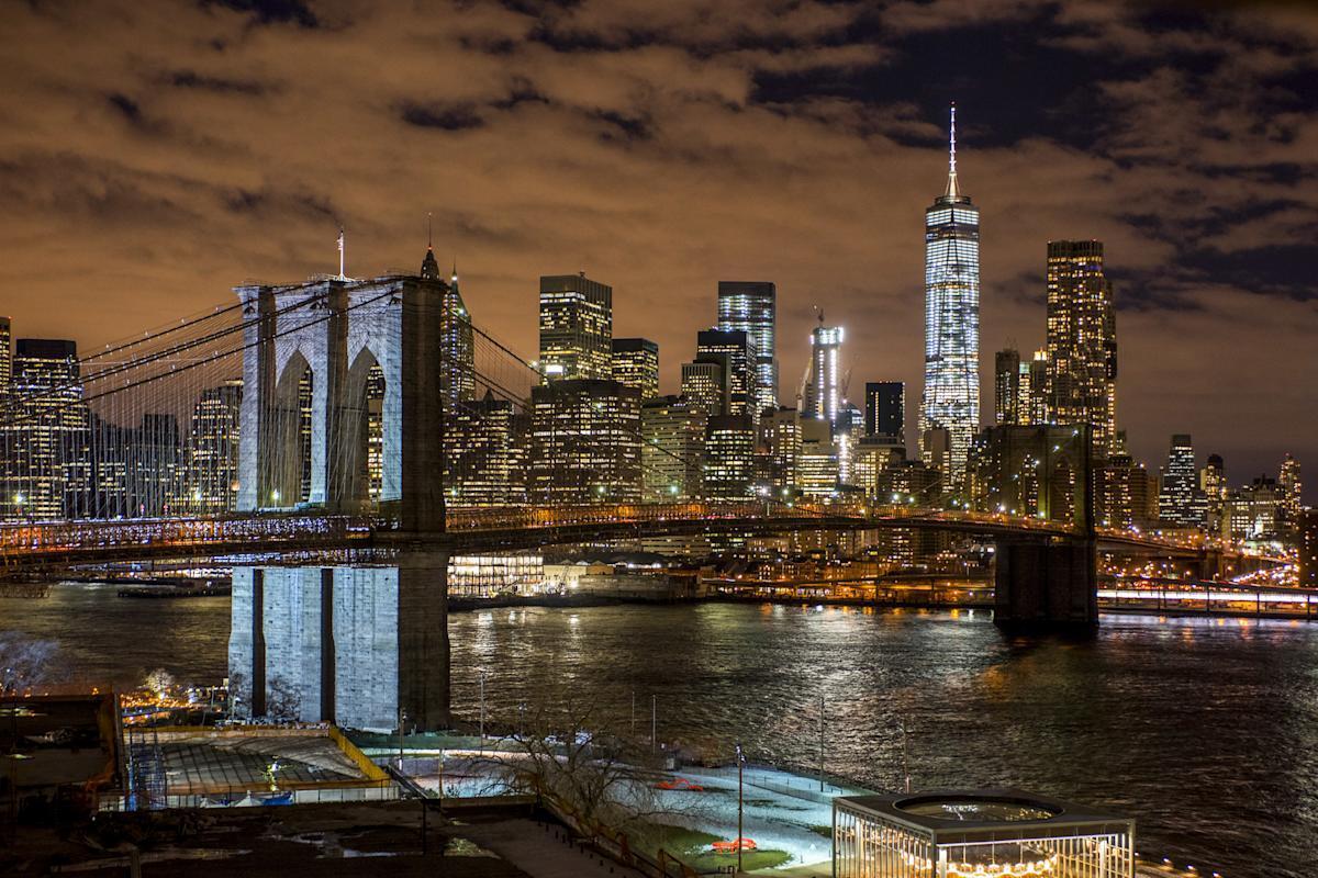 The Wedding Website of Nicholas Warren and Jillian Hubert