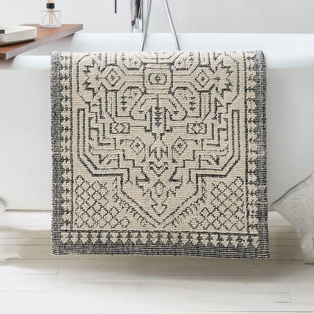 Woven Persian Bathmat, 21"x34", Black