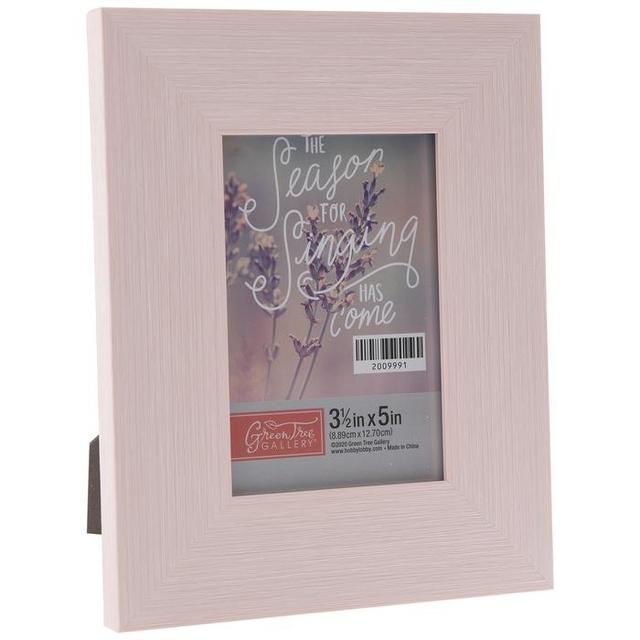 Pink Distressed Wood Look Frame - 5" x 7"