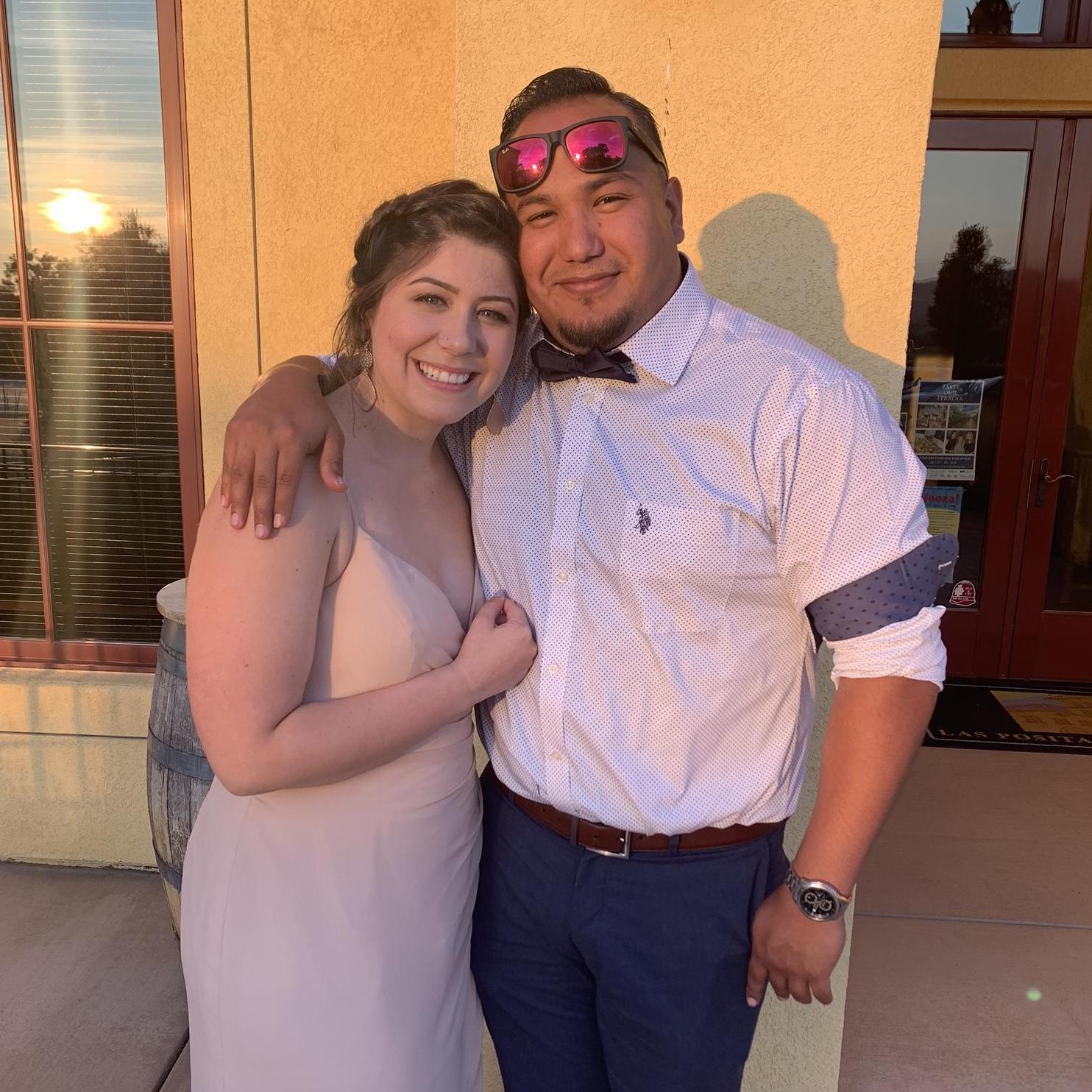 Celebrating Gabriela & Frank's beautiful wedding during golden hour.