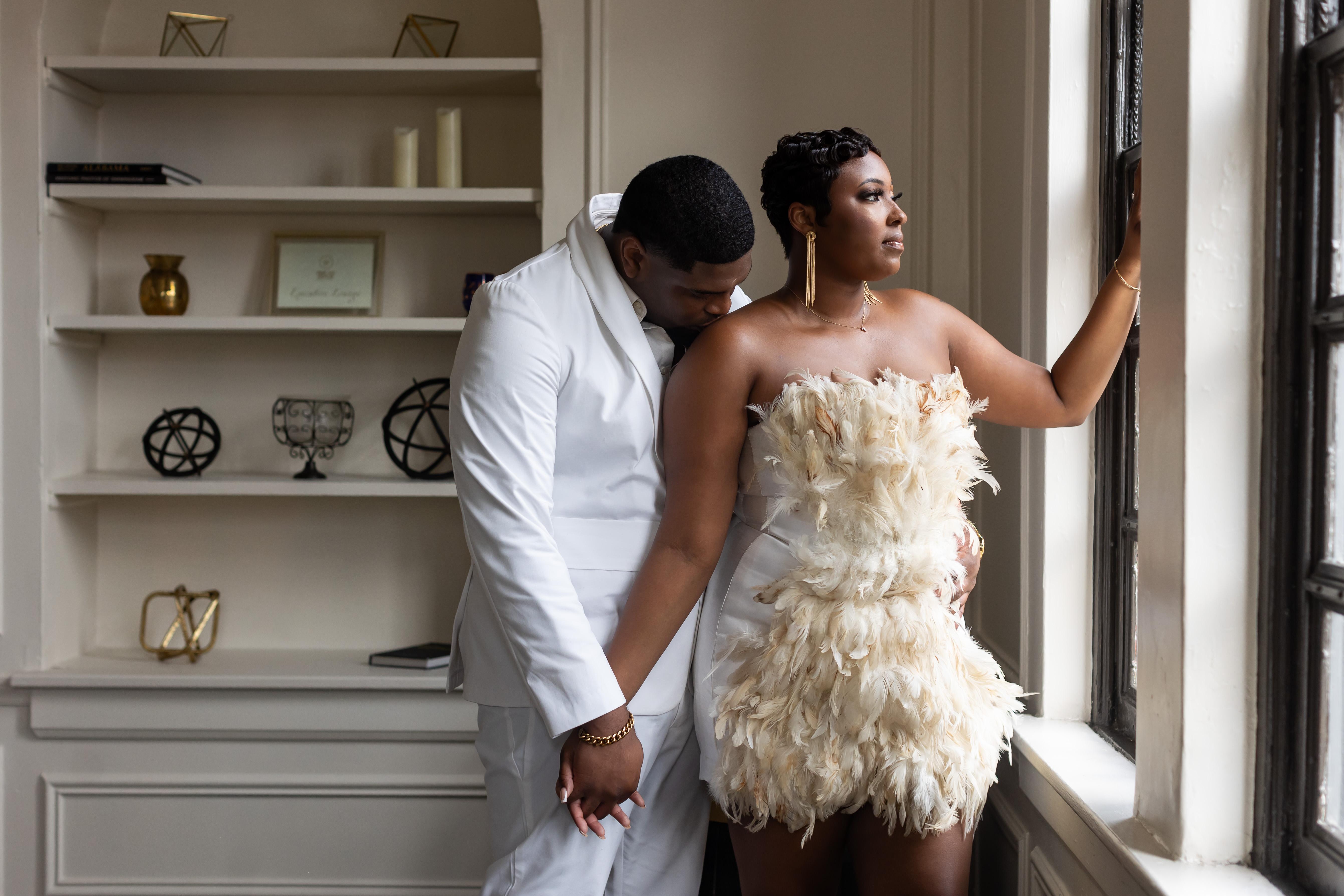 The Wedding Website of Chelsey Holland and Kadarvis Flowers