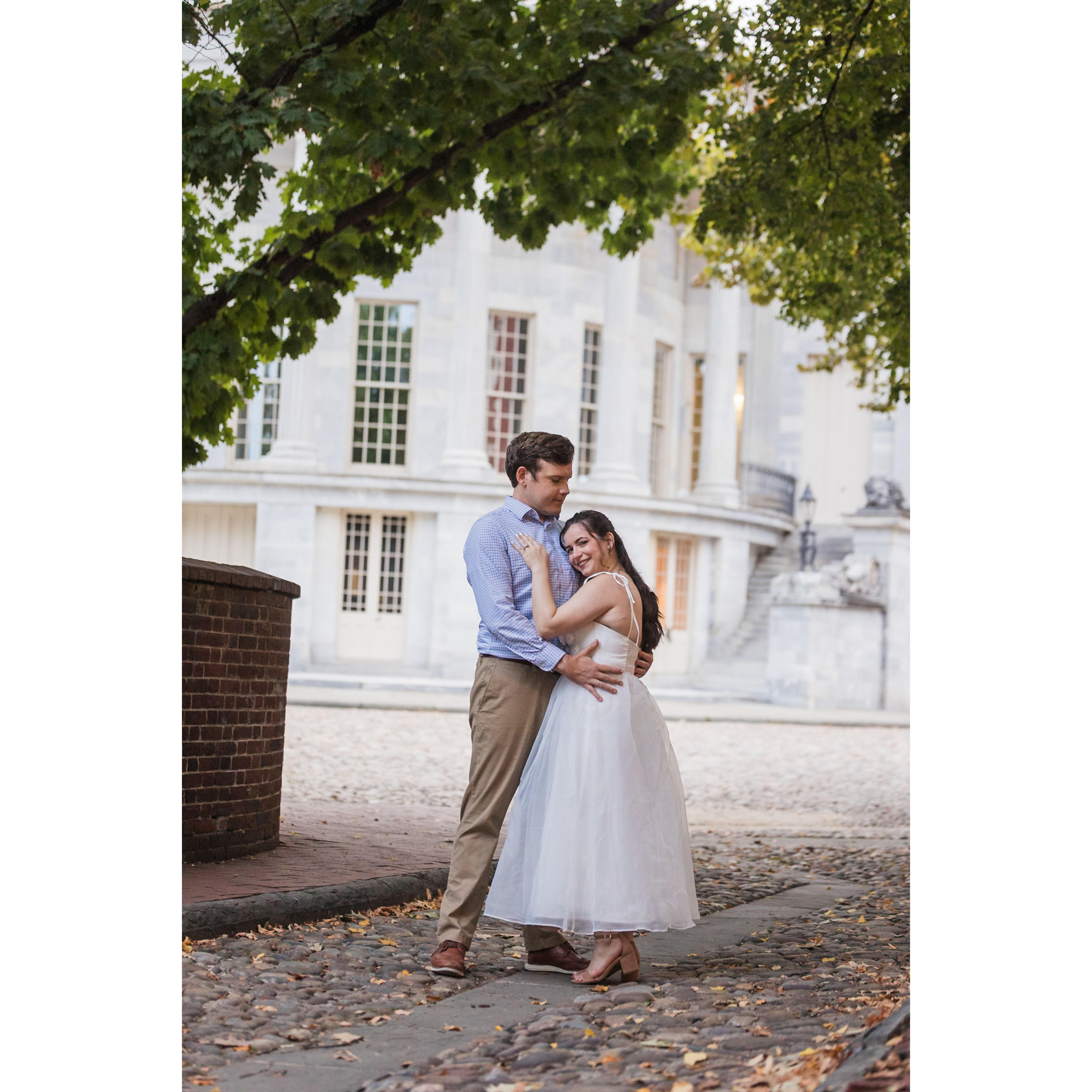 Engagement photos at the Merchant Exchange Building in Philadelphia