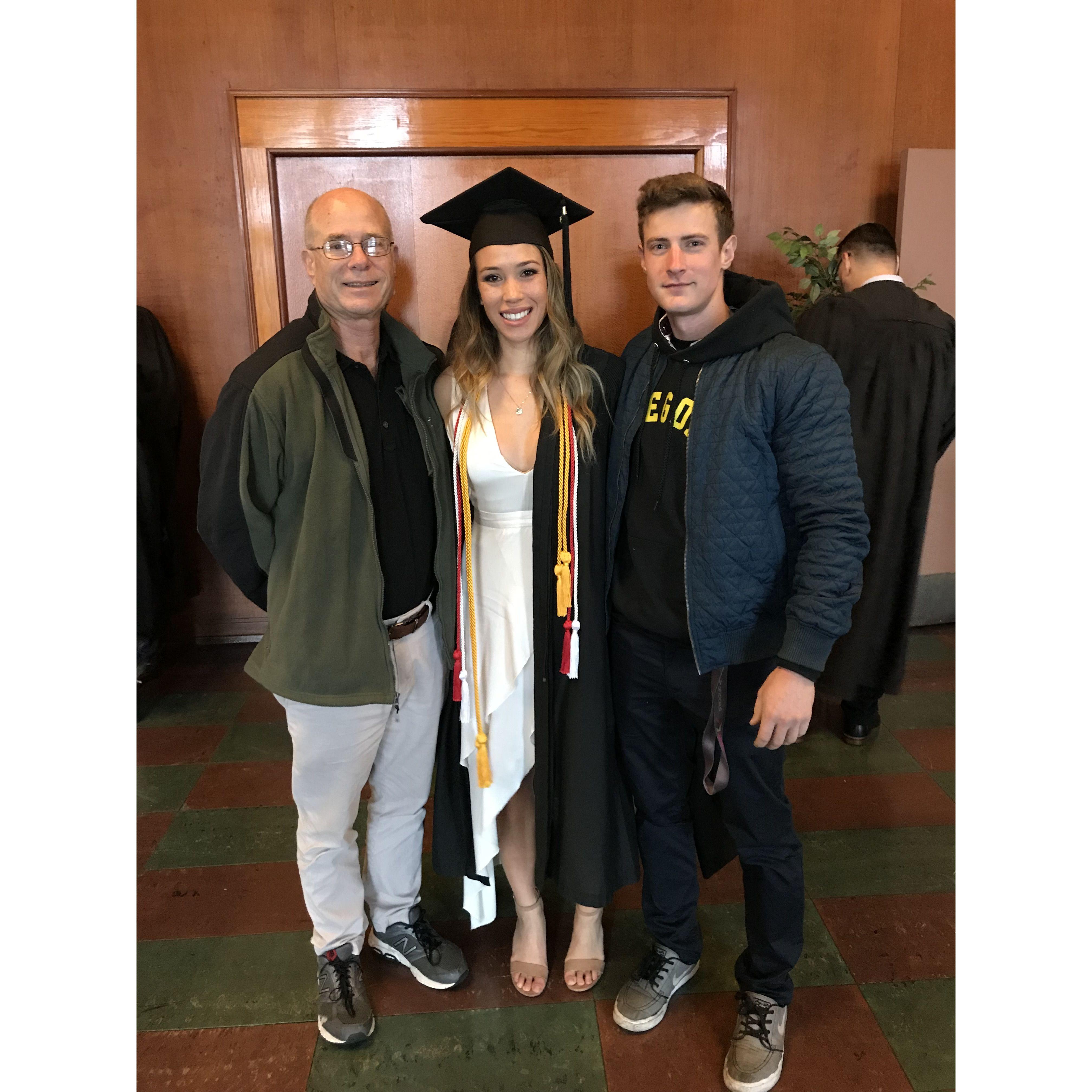 Maddie graduates from SCUHS with her Master of Science in Physician Assistant.