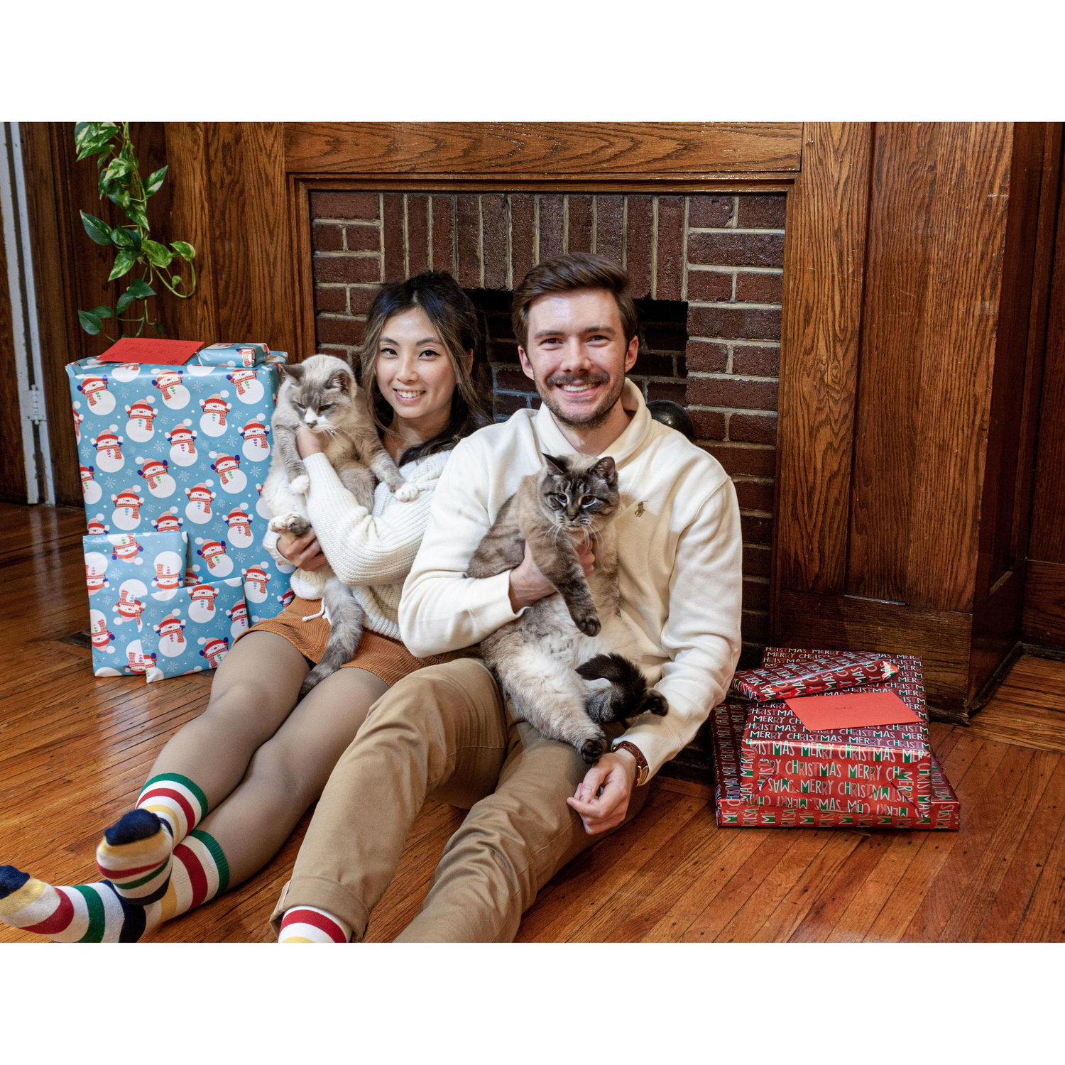 Esme and Whisker's 1st Christmas together 2022