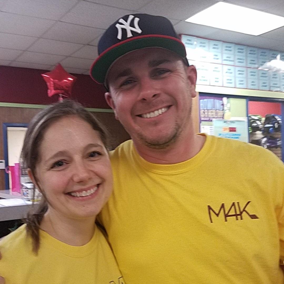 04.07.18
Rob joins the Freese Family in a KVF-tribute Bowling Day.
