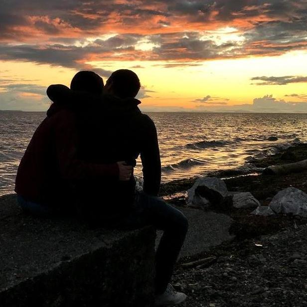 Watching the Washington sunset together (Sep 2019).