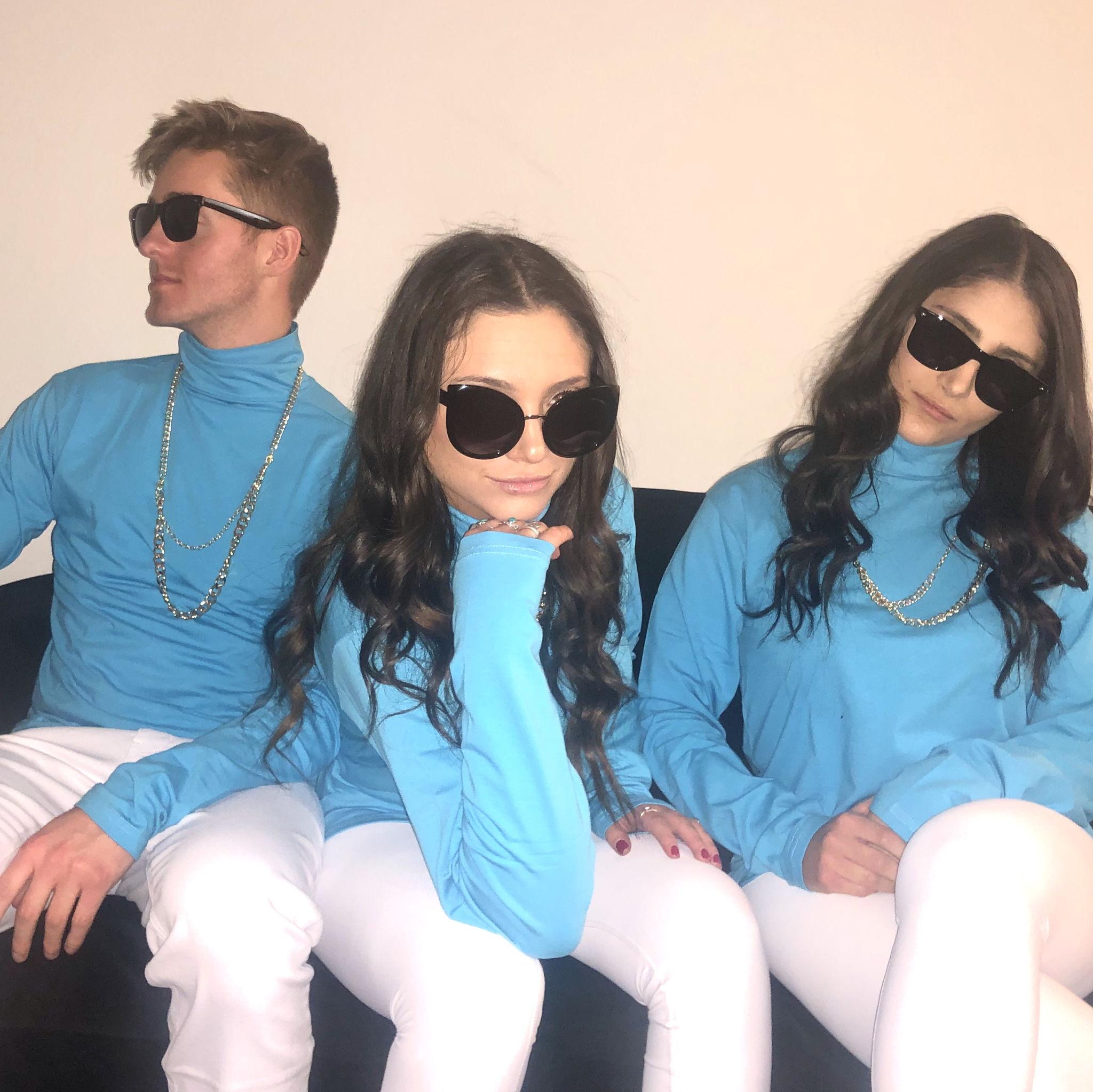 After a short stint in New York, Logan moved in with Emma and Jenna in LA. Just in time for this shockingly accurate Lonely Island Halloween costume.