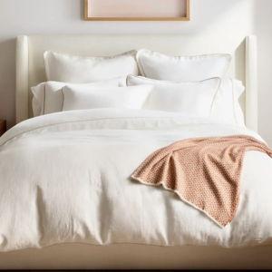 European Linen Piped Duvet Cover Set in White/toffee