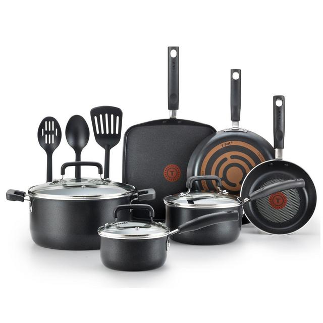 T-fal® Signature Nonstick Aluminum 12-Piece Cookware Set