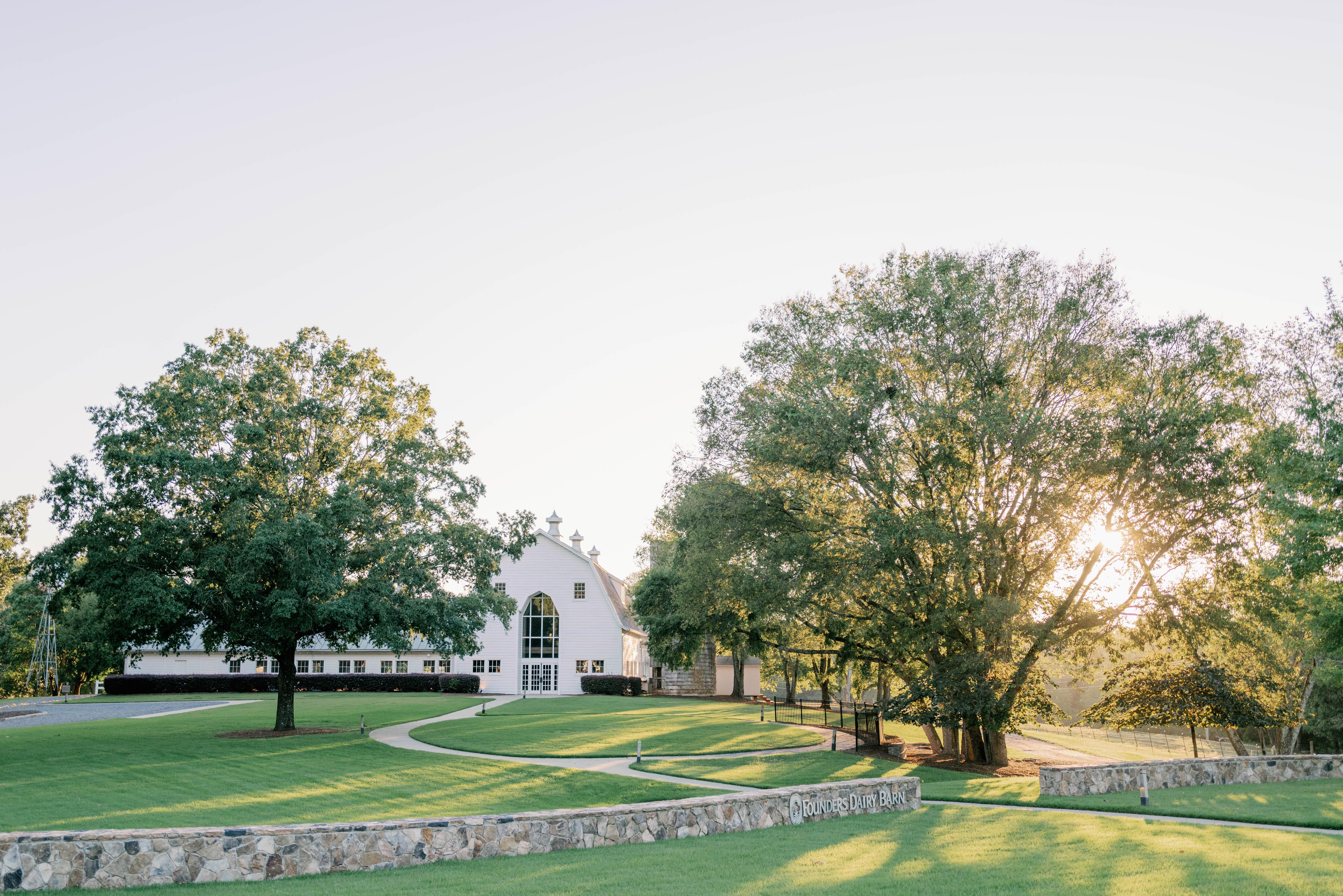 Anne Springs Close Greenway Dairy Barn Wedding Venues Zola