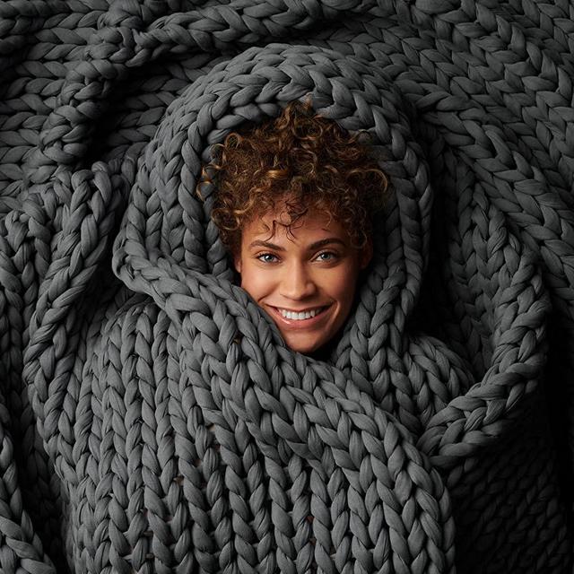 Bearaby Napper Organic Hand-Knit Weighted Blanket for Adults - Chunky Knit Blanket - Sustainable, Breathable, and Calming - Machine Washable for Easy MaintenanceAsteriod Grey, 10 lbs