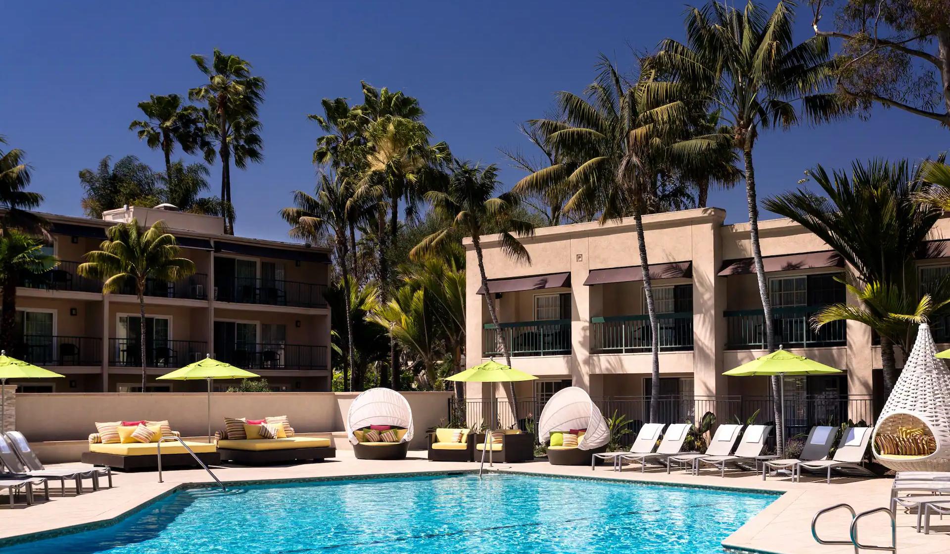 The Wedding Website of Kirsten Larson and Micah Sanchez