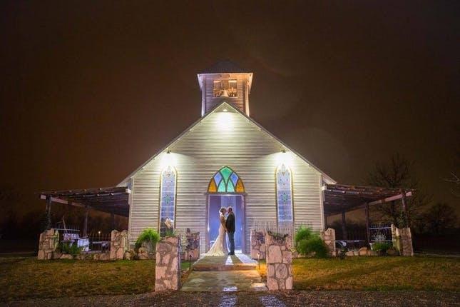 The Wedding Website of Suzannah Scofield and Kevin Gosch