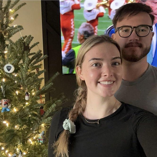 Decorating our first christmas tree! December 2024!