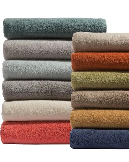 Microcotton Luxury Bath Towel by Caro Home