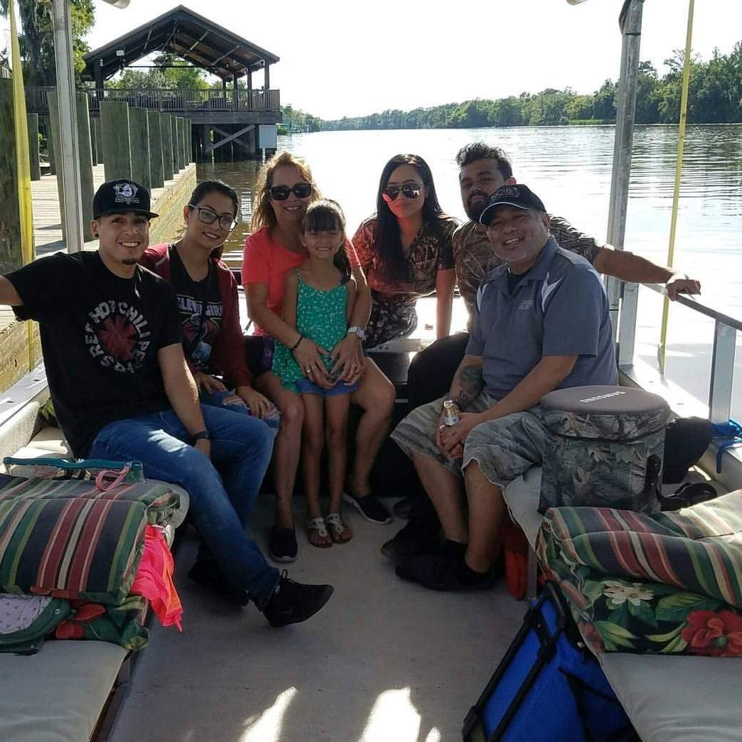 Private swamp tour with the fam
2017 | New Orleans