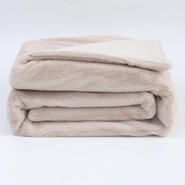 LuxenrelaX Extra Soft Faux Fur Throw Blanket for Couch, Anti-Static Fluffy Cozy Luxury Decorative Solid Blanket for Sofa, Bed, Couch - Beige, 60" x 80"