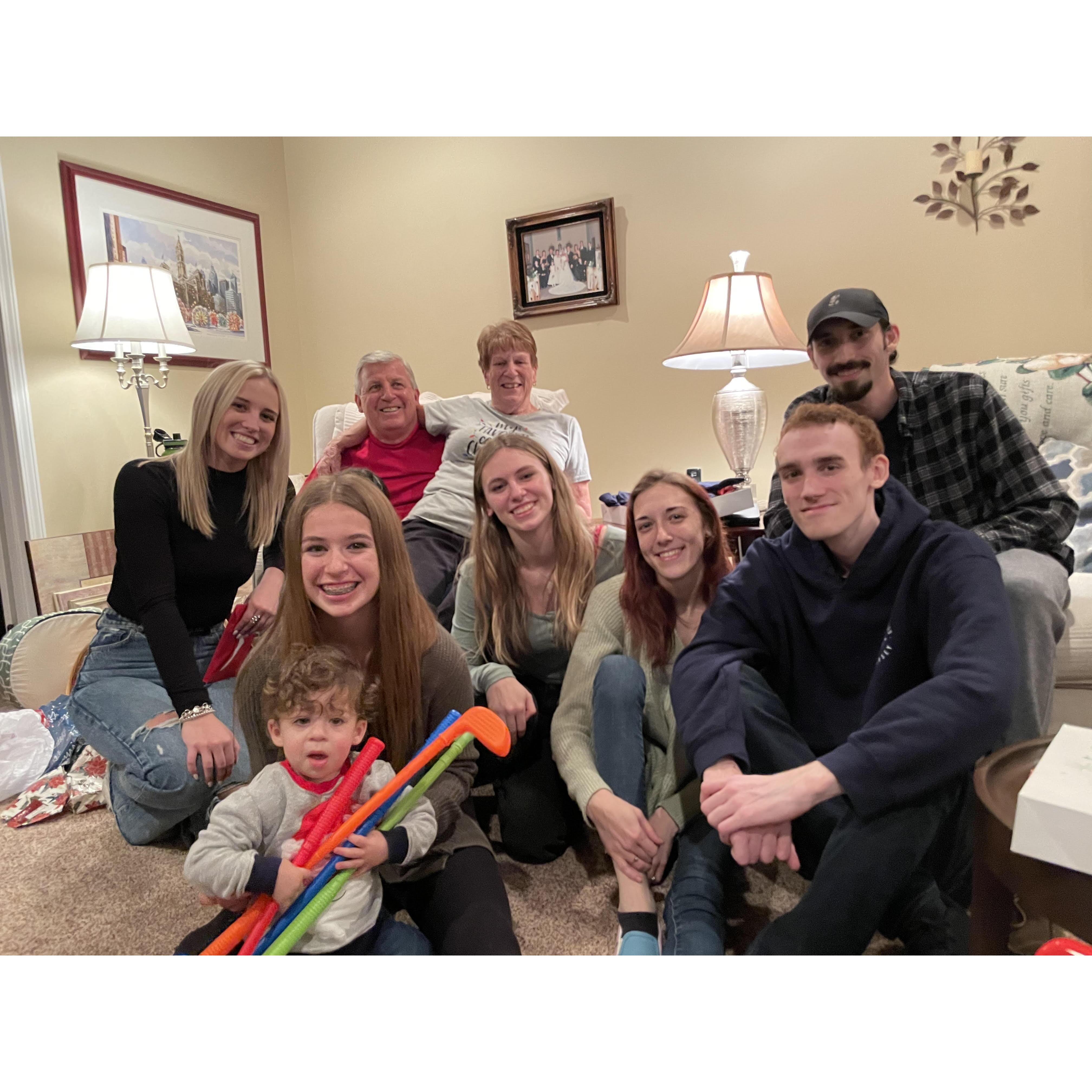 Spurka Grandkids with Mommom and Poppop