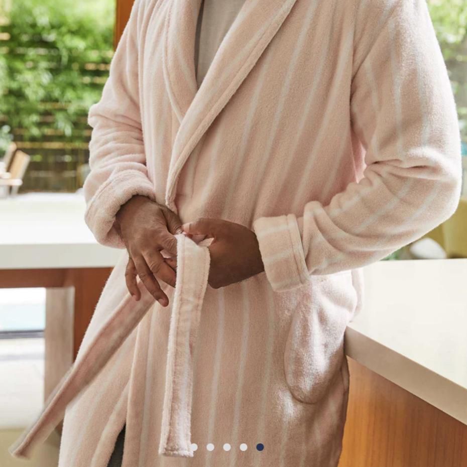 Brooklinen Robe (pink flamingo or gray)