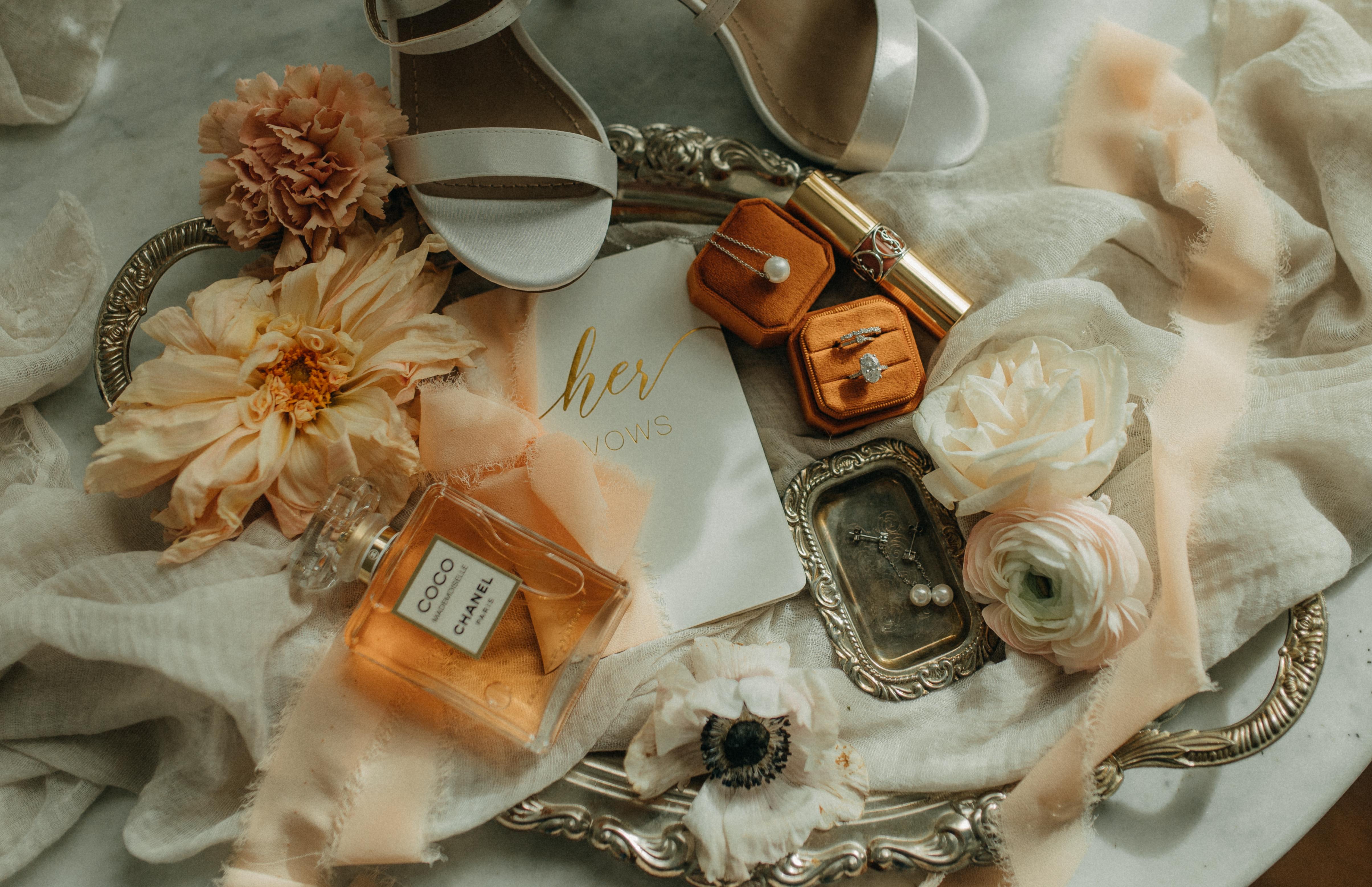 The Wedding Website of Alex Muraoka Fong and Buri Muraoka Fong