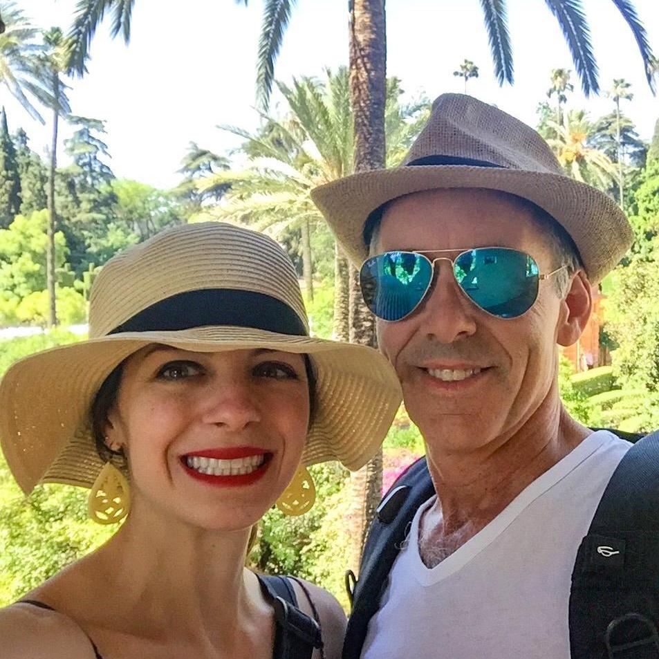 Enjoying the Gardens of the Alcazar in Eileen's beloved city in España: Sevilla