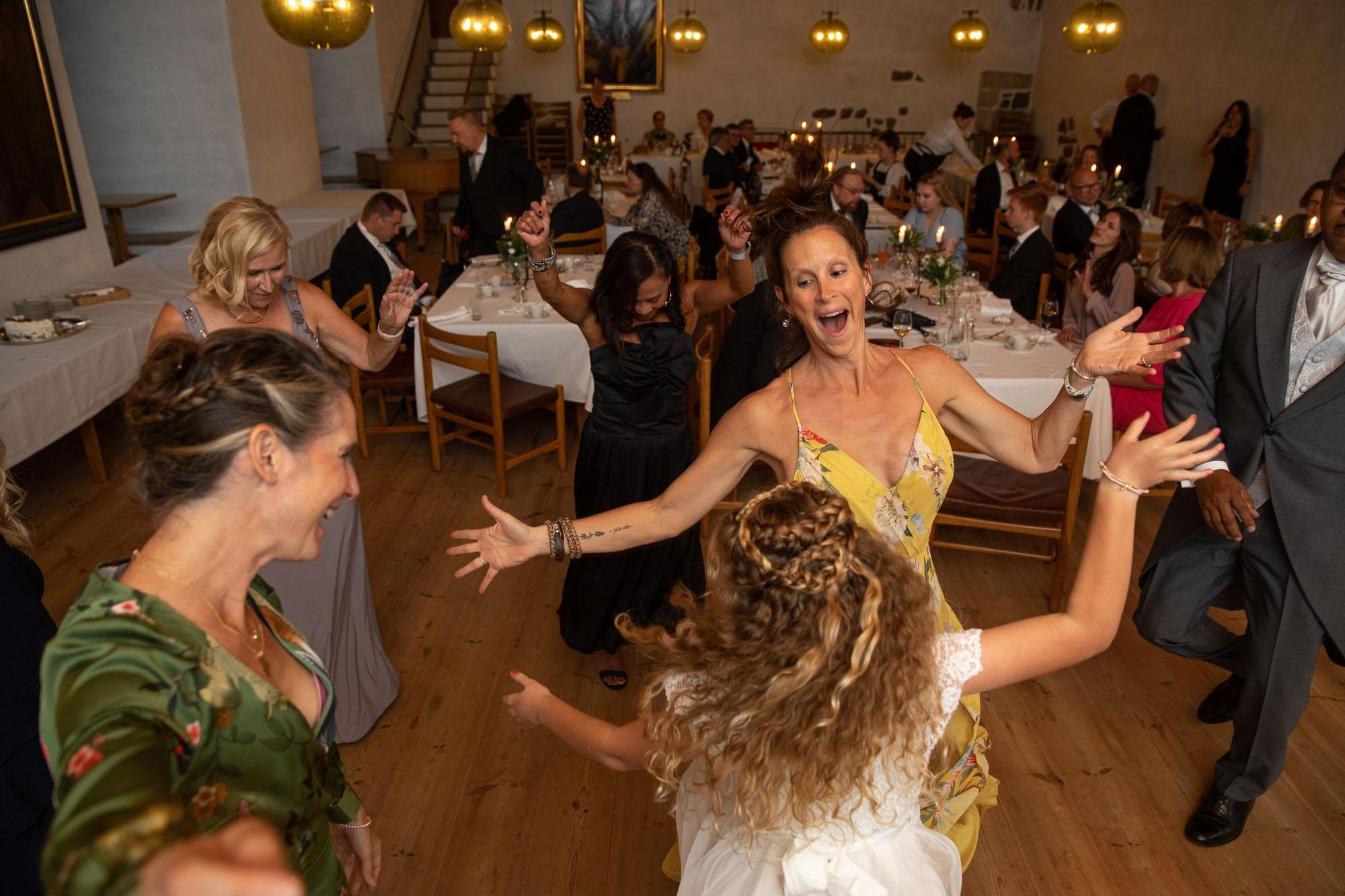 The Wedding Website of Paivi Nettamo and Wes Spaniol