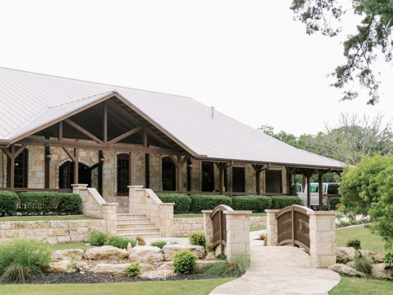 The Wedding Website of Maggie S. and Mario S.