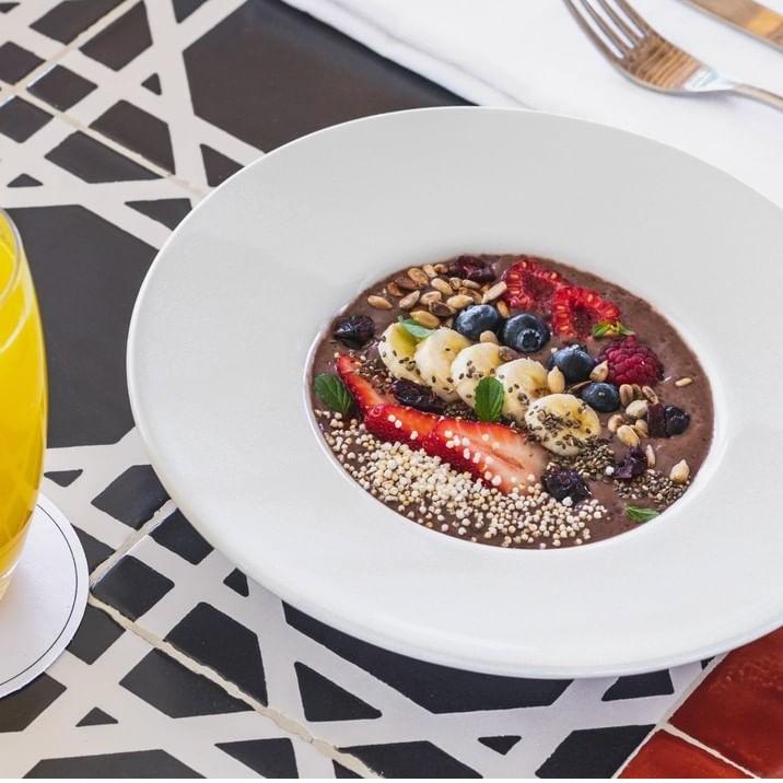 Acai Breakfast bowl at Mar del Cabo