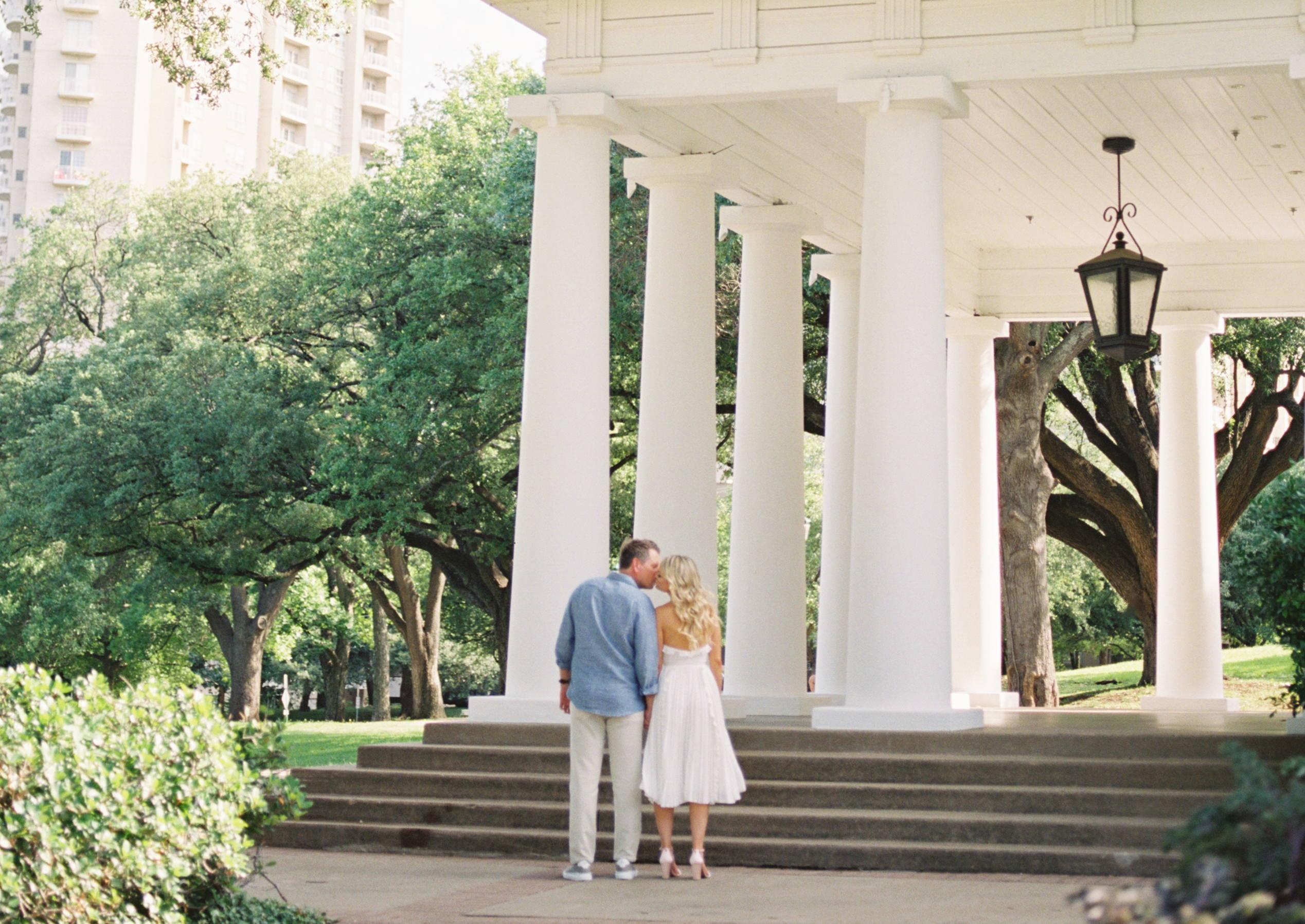 The Wedding Website of Holley Lange and Aaron Davis
