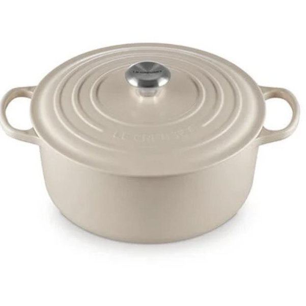 Signature Round Dutch Oven
