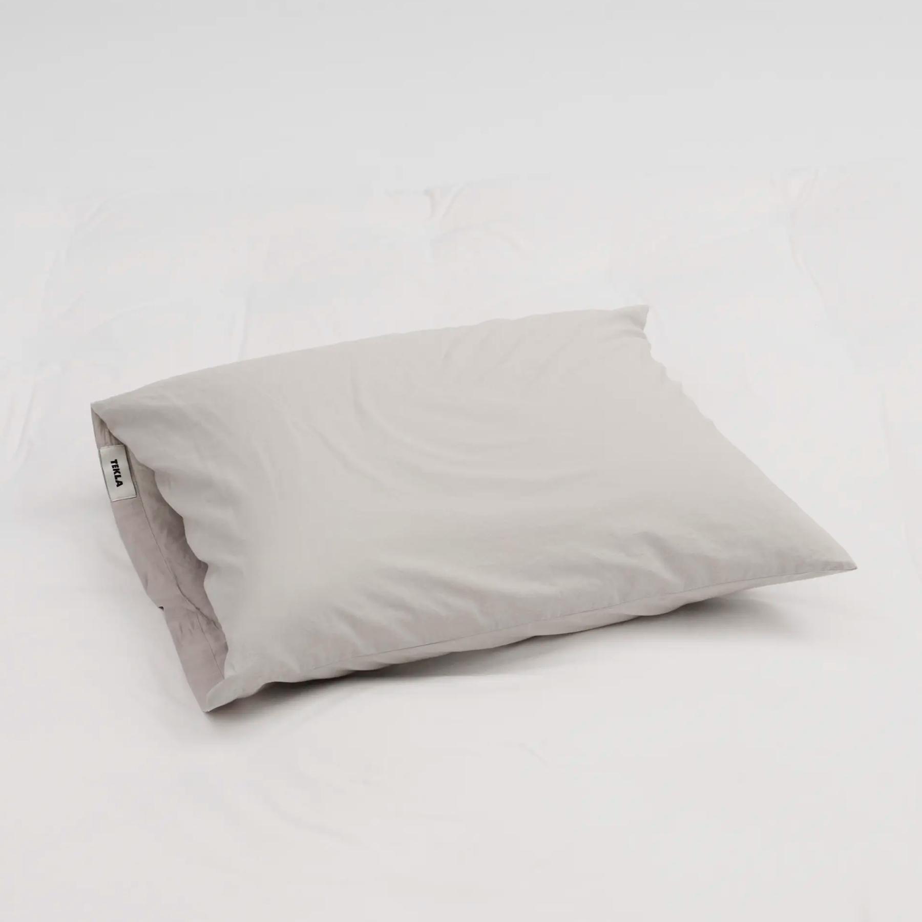Tekla Percale Pillows (2)