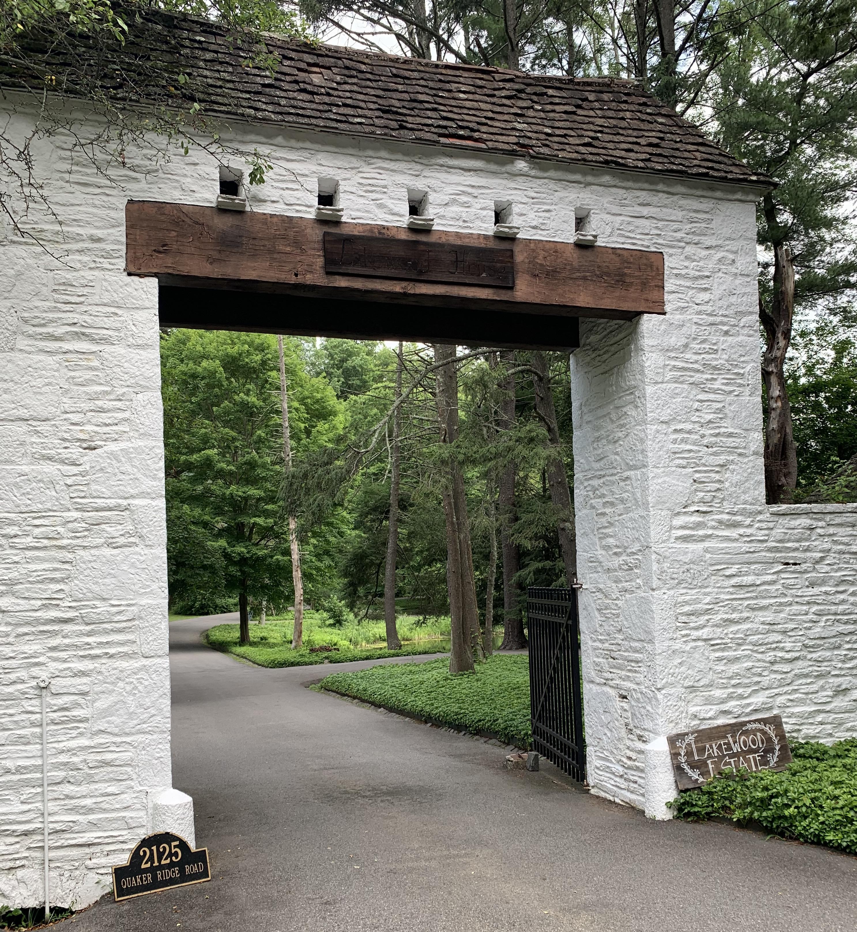 The Wedding Website of Stephanie Cano and Raymond Pendagast