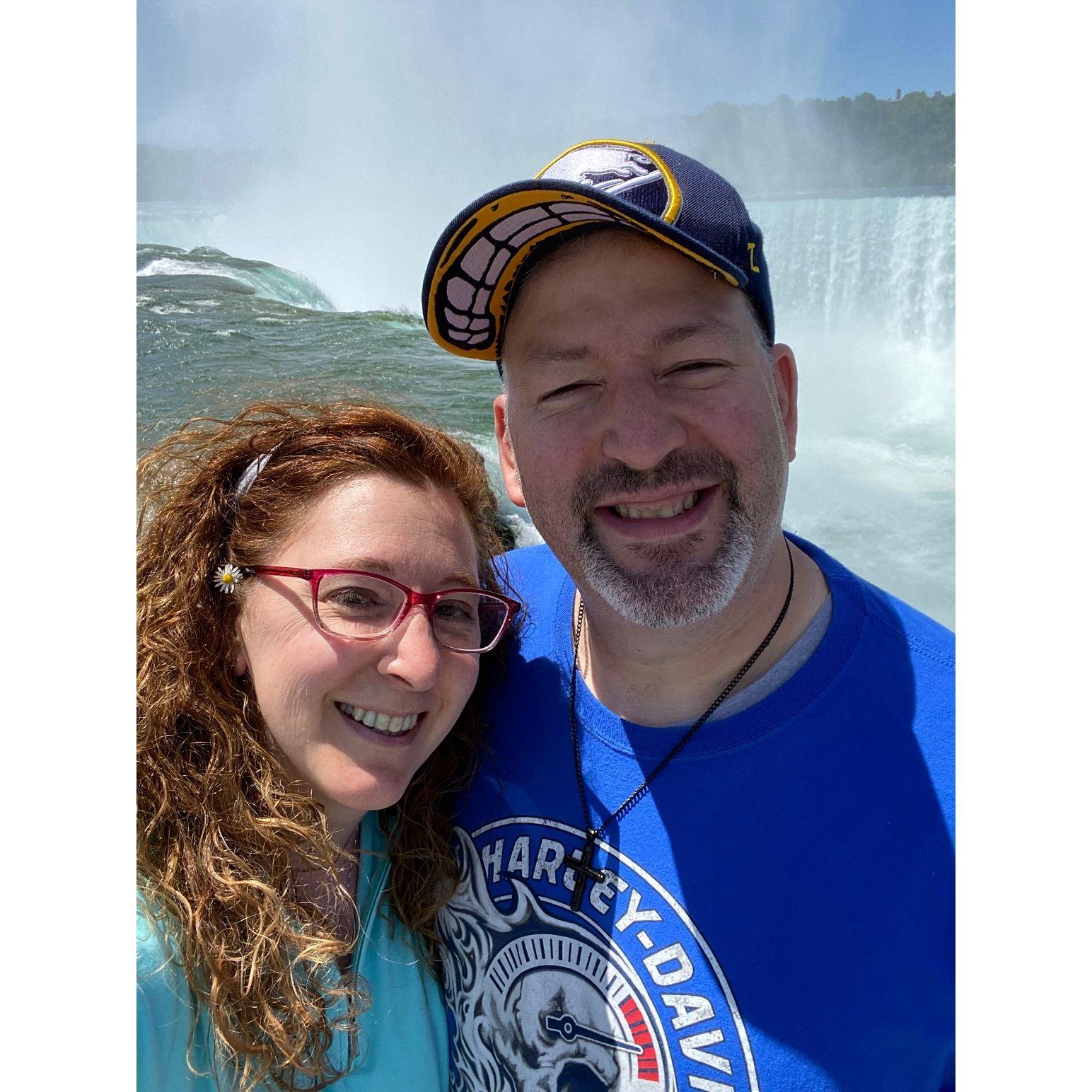 A stop by Tom's hometown and the beautiful Niagara Falls in NY while on a short trip back to New York