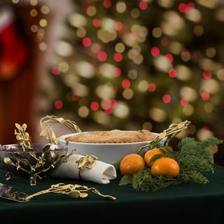 Mistletoe Pie Dish