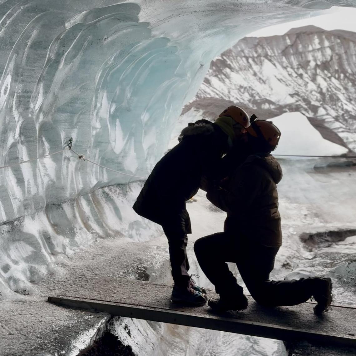 The proposal! 📍Iceland