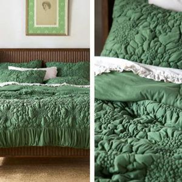 Dahlia 100% Cotton Jersey Floral Quilt