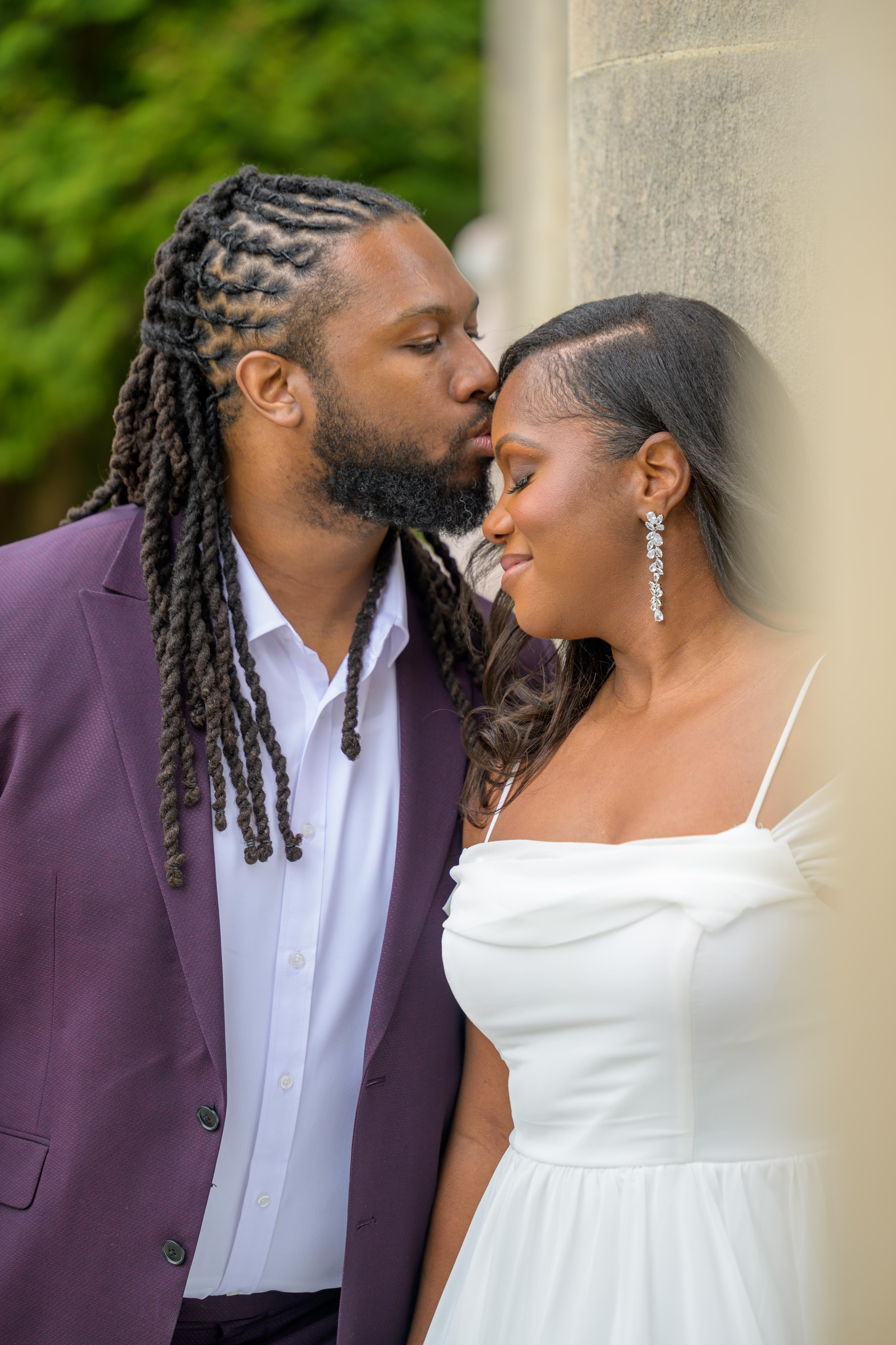 The Wedding Website of Jasmine Wright and Ronald Saunders