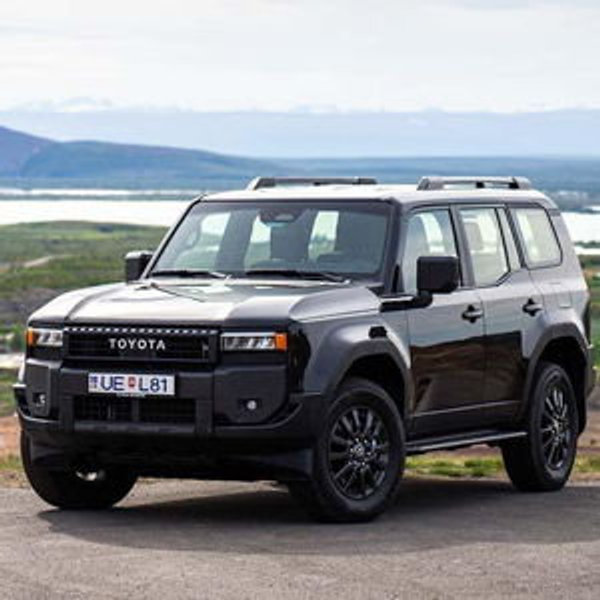 Renta de coche para Islandia (USD)