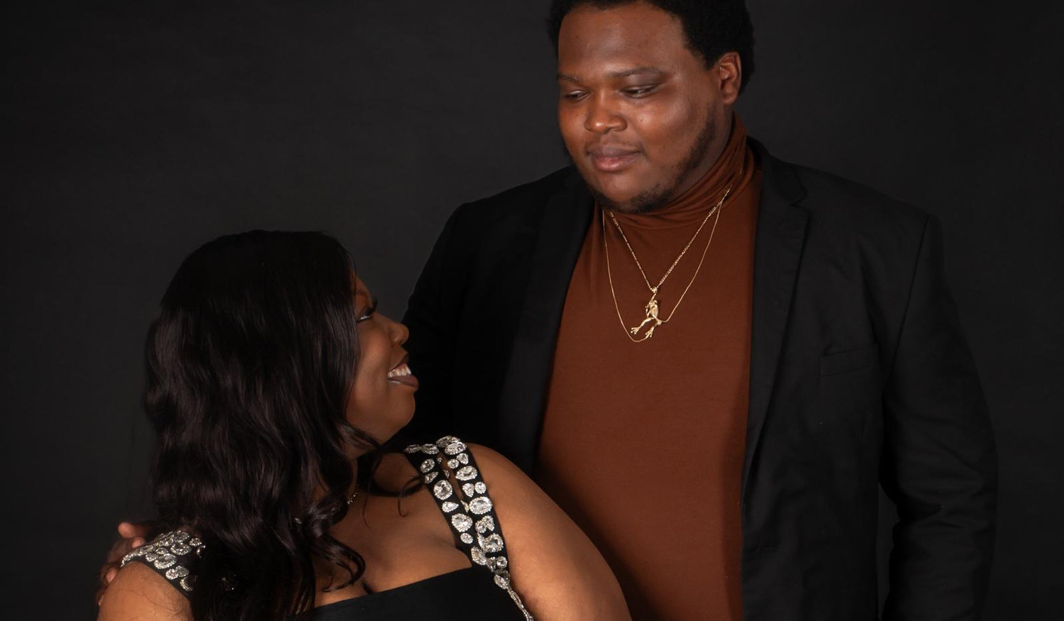 The Wedding Website of Quintaria Buckhalter and Robert Neal