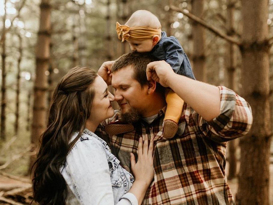 The Wedding Website of Kimberly Elliott and Trenton Calton