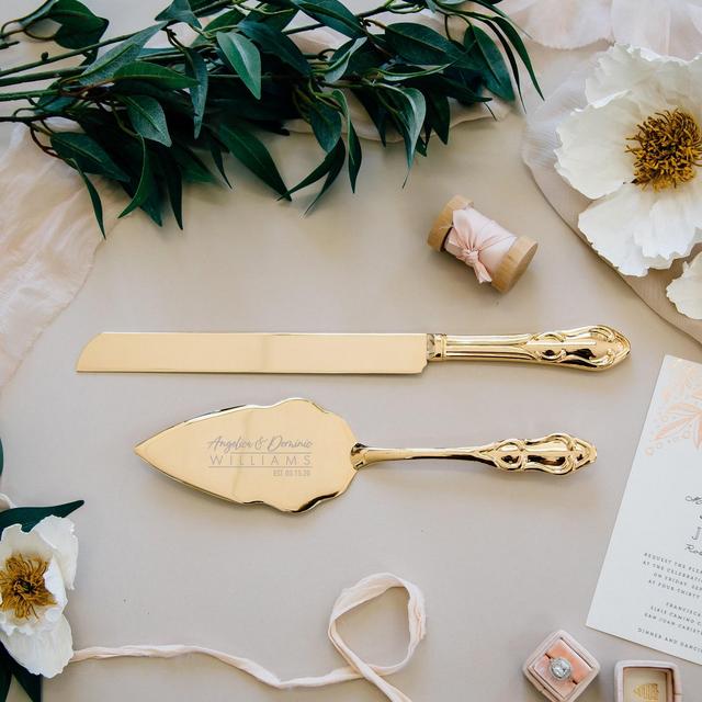 *See Guest Notes* Personalized Gold Wedding Cake Knife and Server Set (2pc) Custom Engraved Classic Gold Cake Serving Set, Personalized Wedding Gift