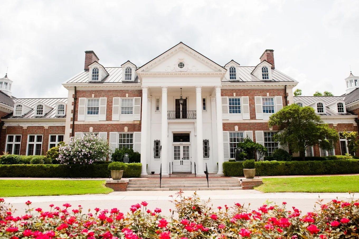 The Wedding Website of Ali Hardy and Nate Morgan