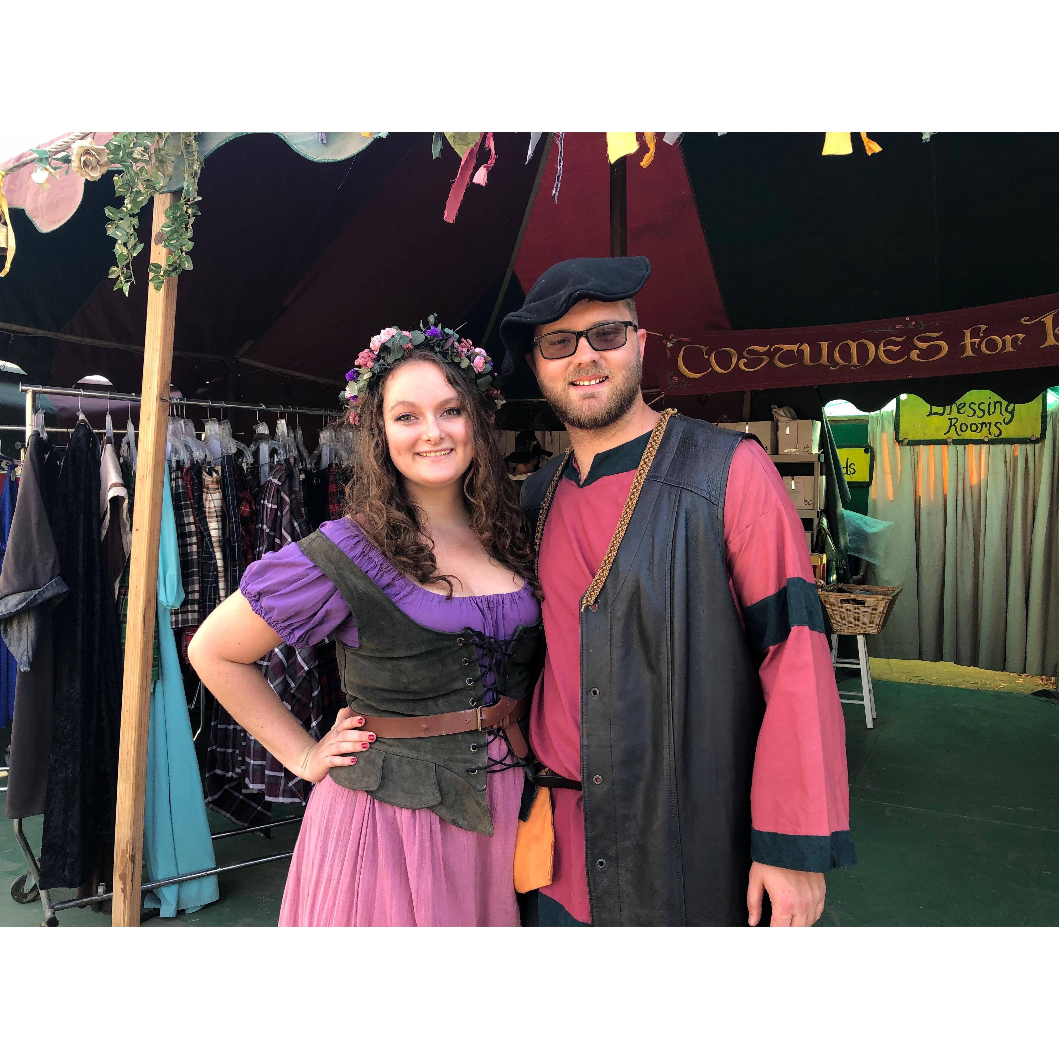 Casa de Fruta Ren Faire!