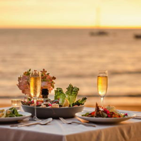 🍝 Honeymoon: Meals for 2