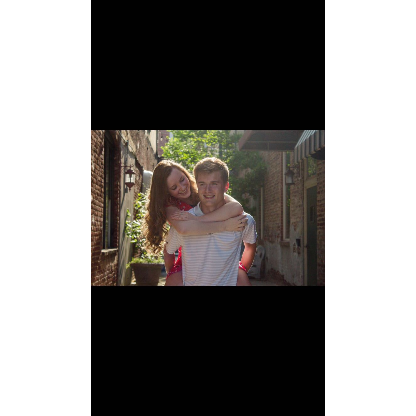 We were babies in this photo. He was 17 and I was 16. This was our first photo shoot together for our one year. 🥹