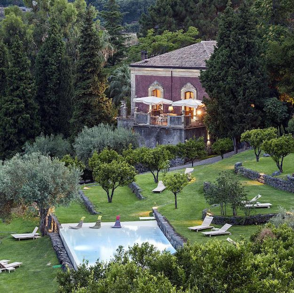 Wine Tasting at the Monaci delle Terre Nere