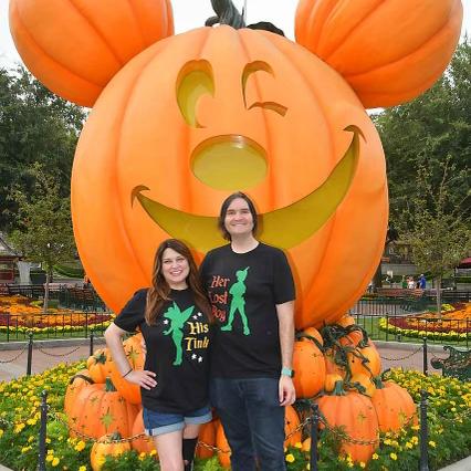 Boy howdy! Our very first Disneyland adventure… and a memorable one… for very important reasons… it was also our first anniversary.