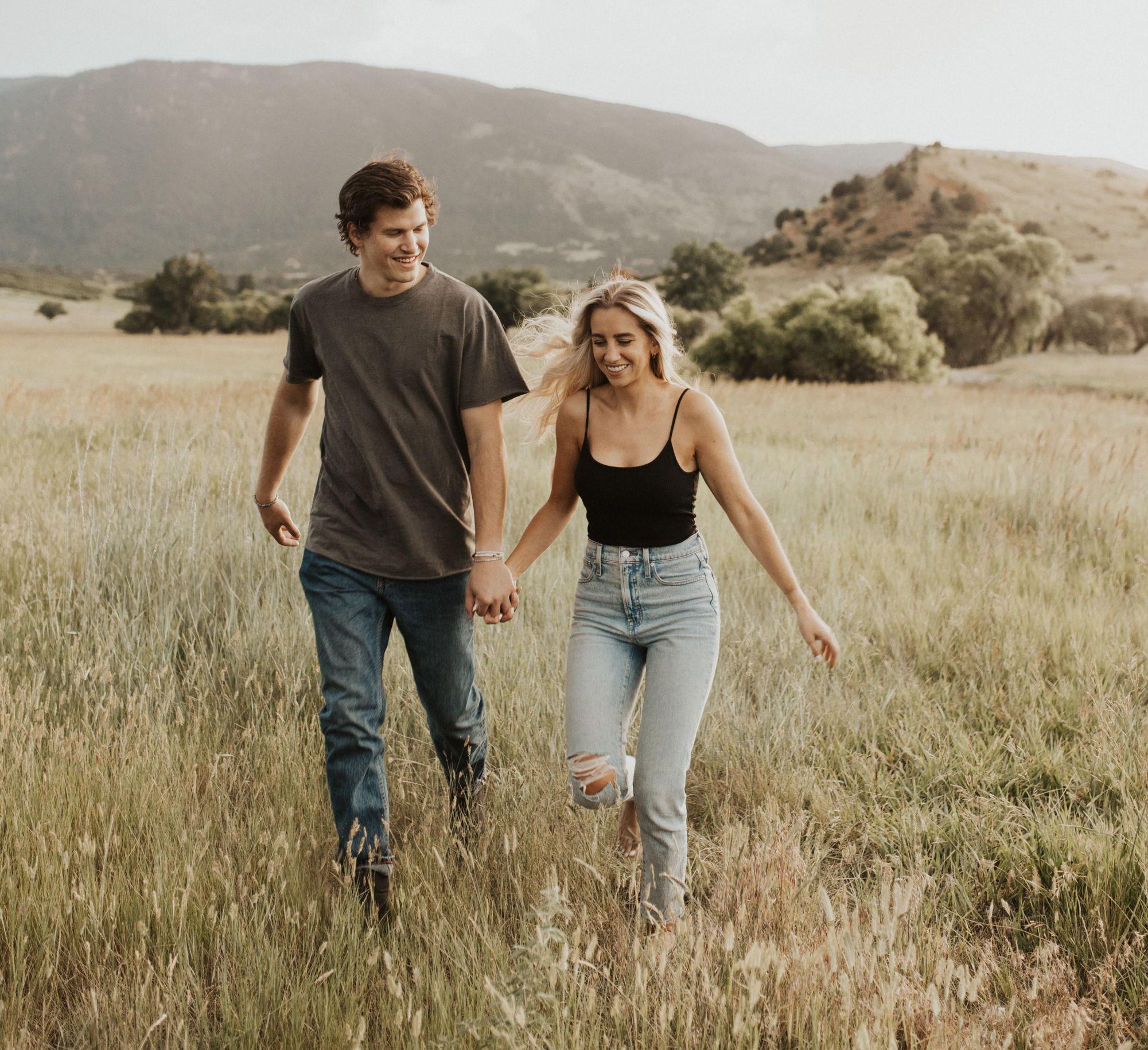 The Wedding Website of Jess McLaggan and Eli Yellen