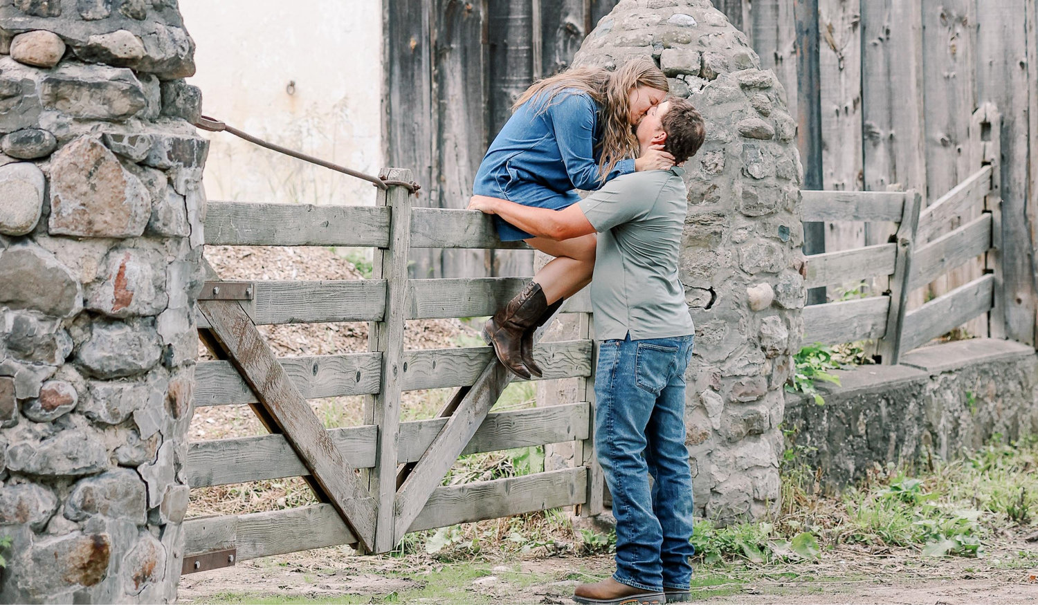The Wedding Website of Brett Cook and Karina Hobbs