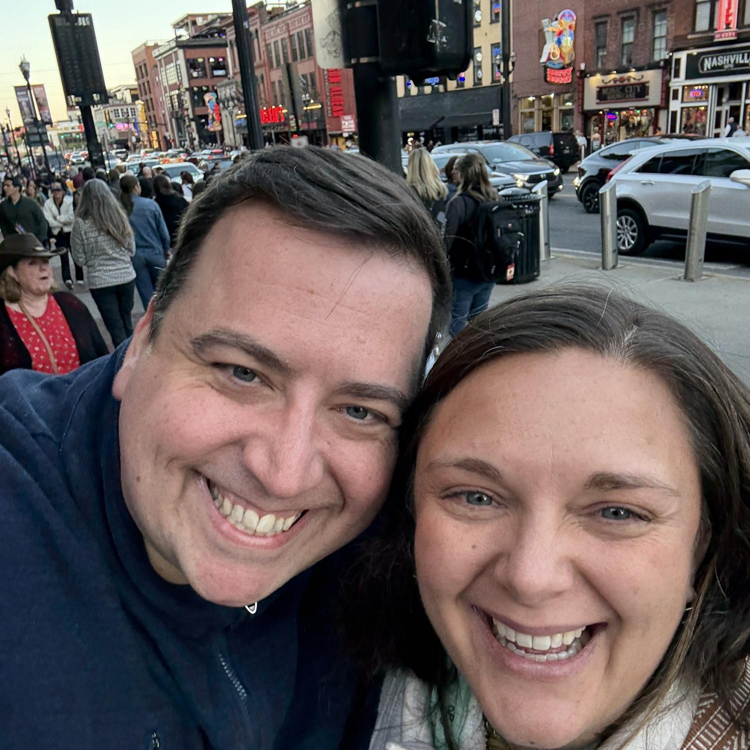 Quick pic on Broadway before Nateland Live at The Ryman … birthday gift from Laura’s parents 🥰